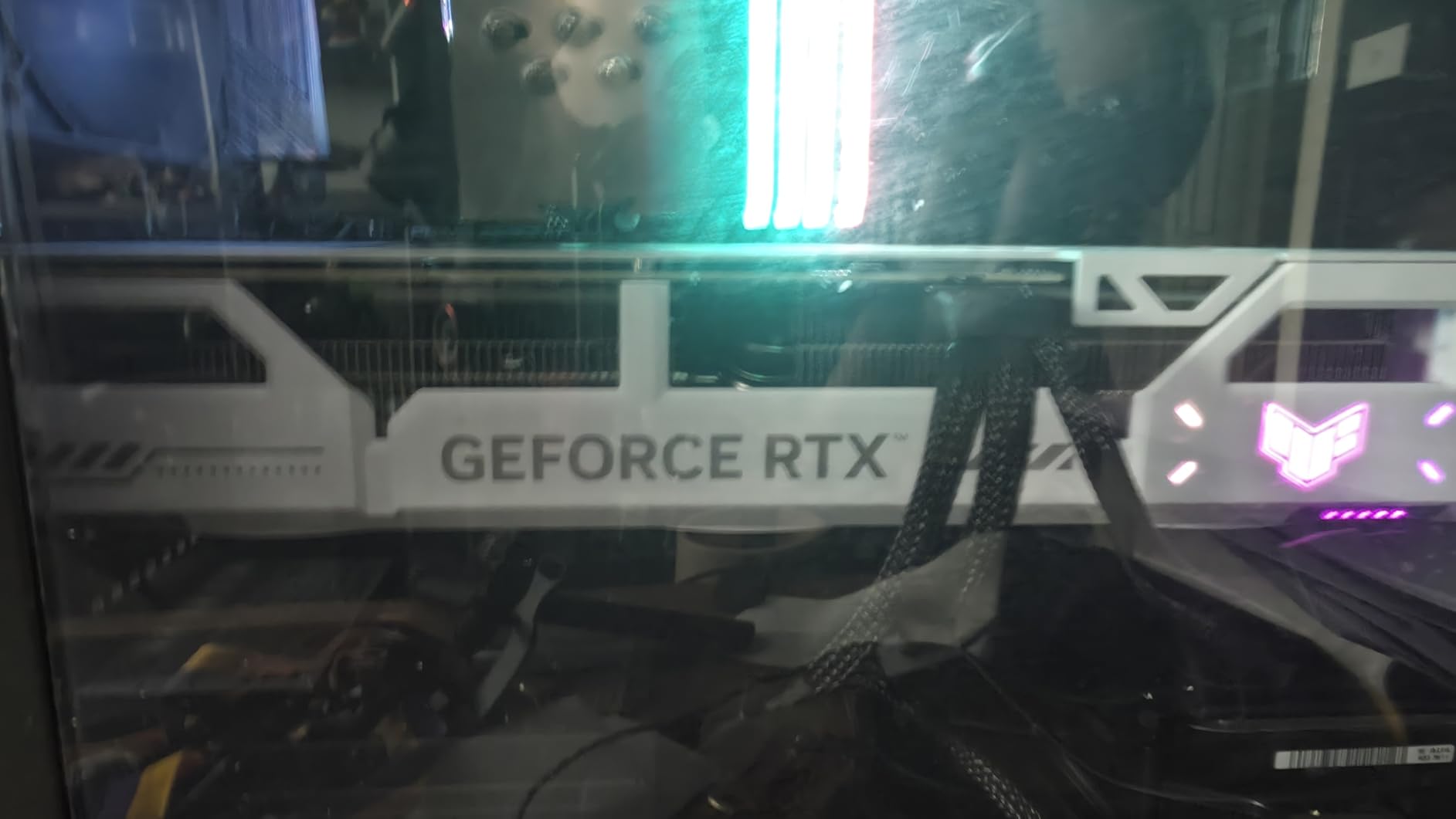 Parfaite pour gaming et IA