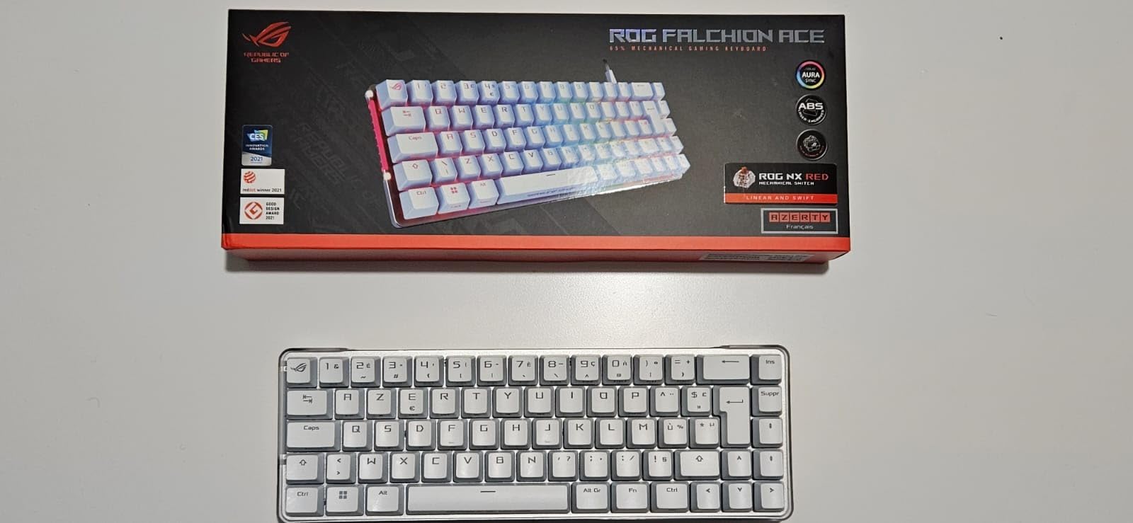 Excellent clavier AZERTY 65%