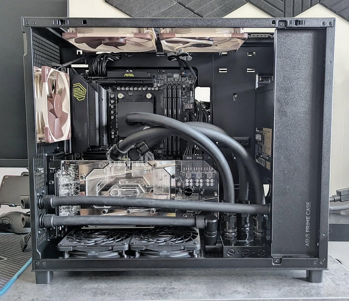 Superbe vitré pour ma config ATX