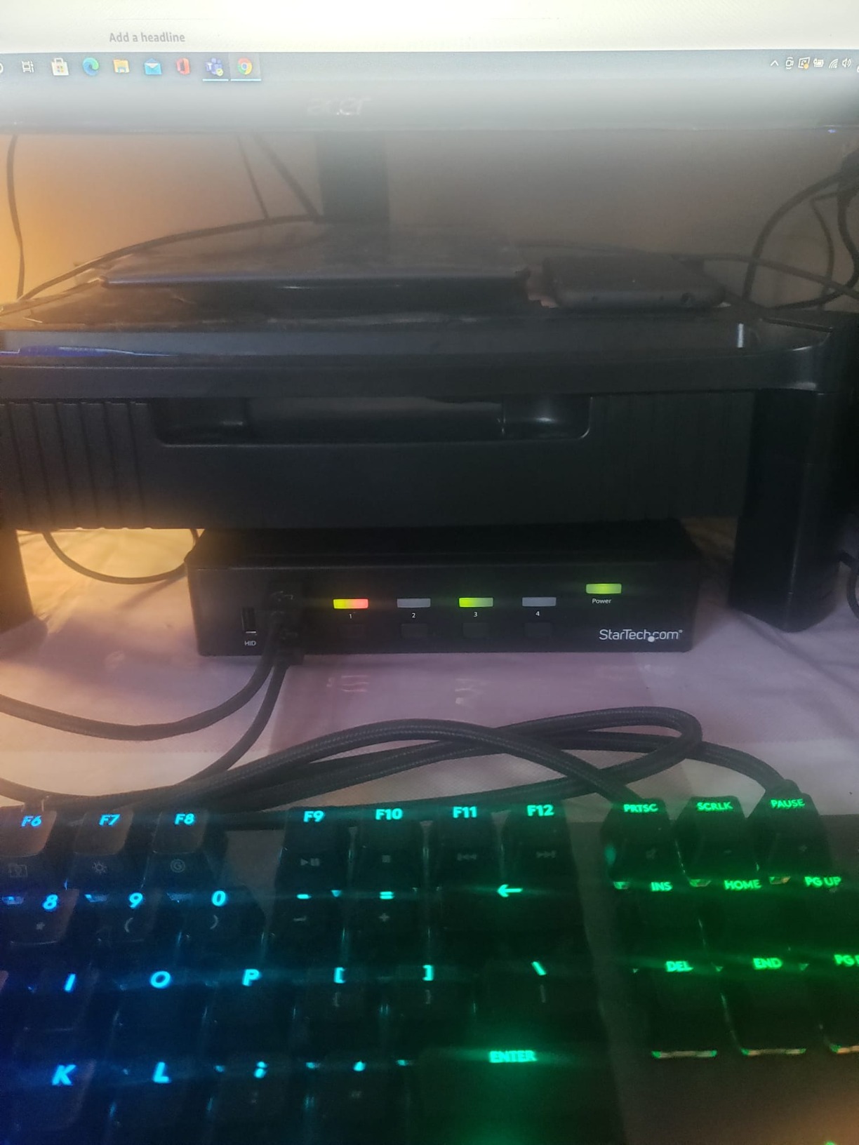 Bureau enfin propre avec 4 PC