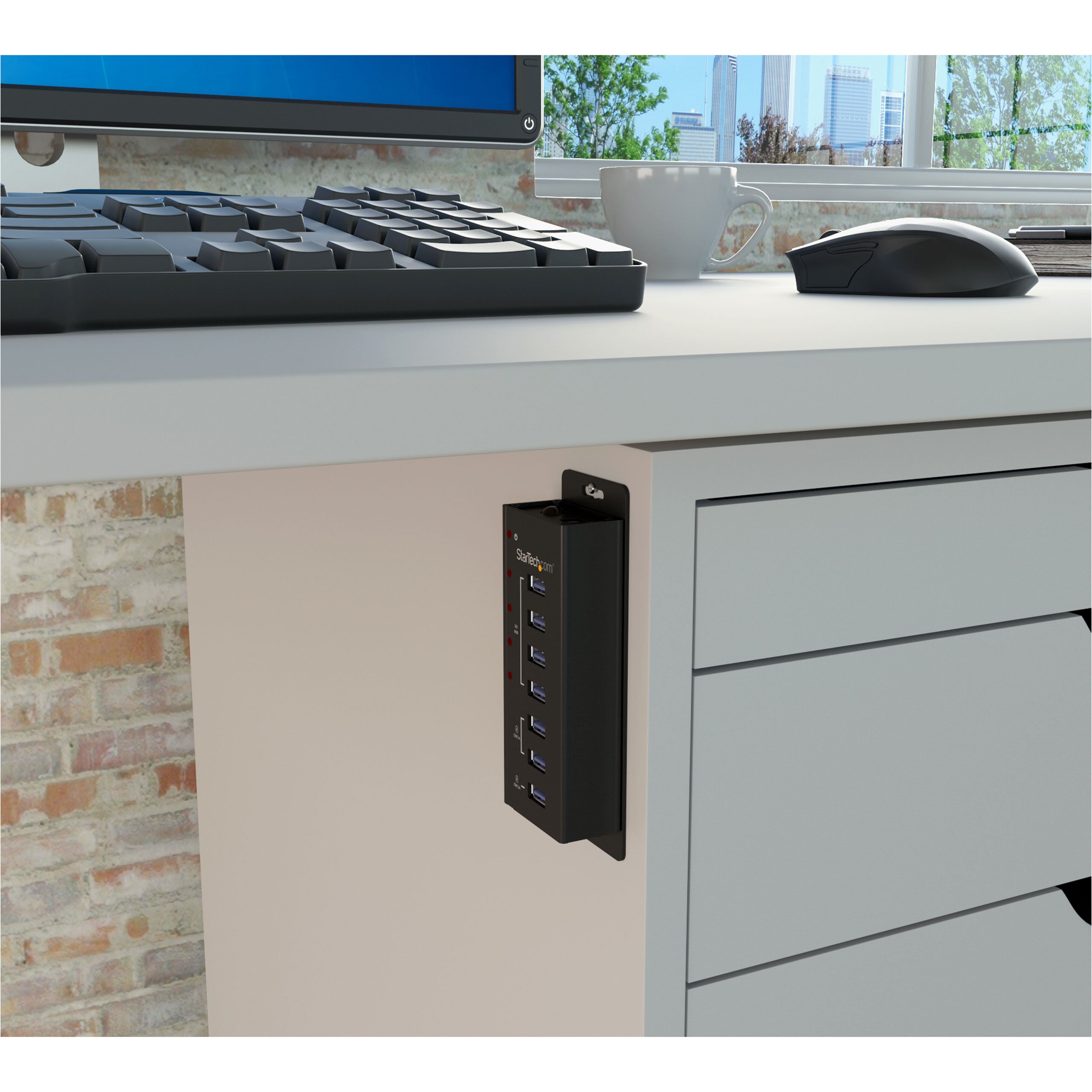 startech-com-st4300u3c3-hub-usb-3-0-7-ports-5gbps-avec-charge-mural image 3